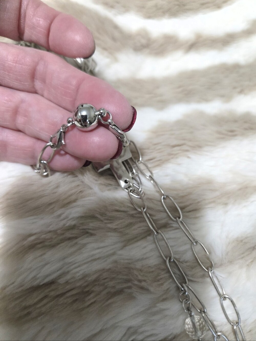 Katia Designs- Silver Cross Link Layered Necklace - Women Jewelry - Picture 4 of 4
